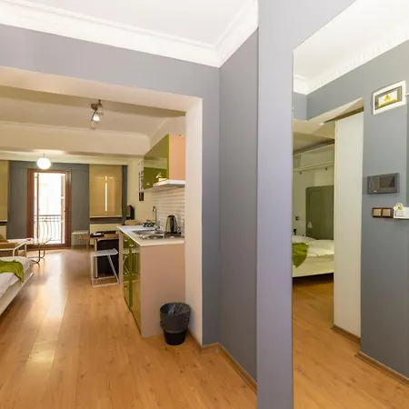 Hotel apartamentowy Taksim Full House Stambuł