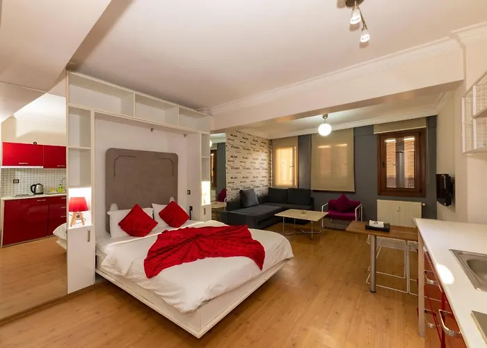 Taksim Full House Aparthotel 3*