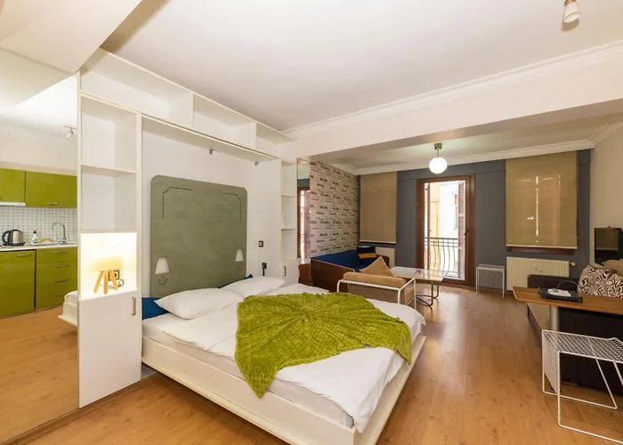 Taksim Full House Aparthotel 3*