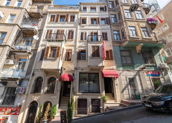 Taksim Full House Istanbul